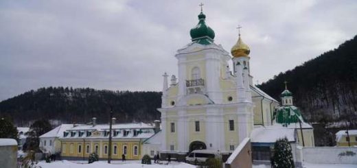 Миколаївський собор кременець будова