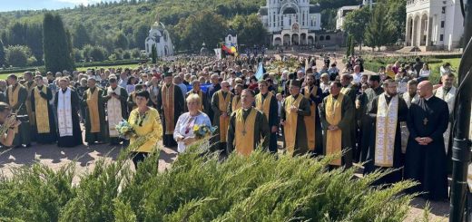 всеукраїнська проща військові капелани Зарваниця