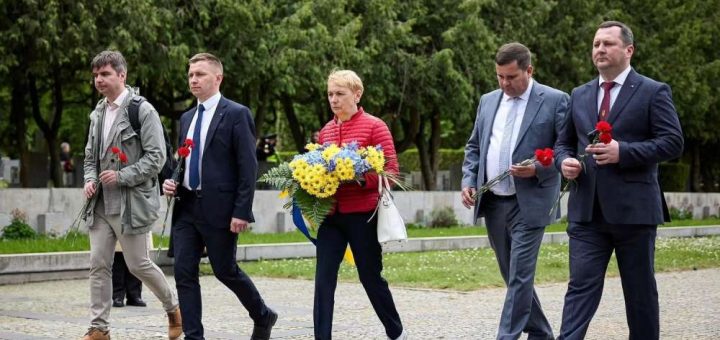 пам’яті