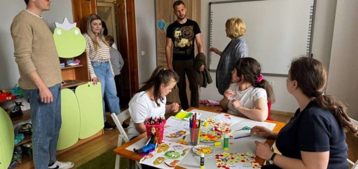 Богдан Бутковський відвідав центр соціально-психологічної допомоги