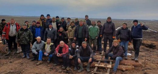 добровольці будівництво фортифікації фронт