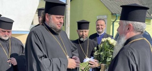 Митрoполит Епіфаній