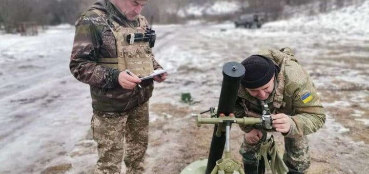 брати двійнята захищають країну війна