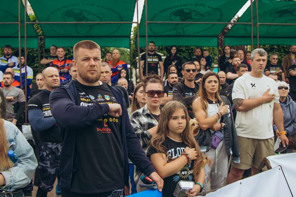 Черговий етап змагань «Сильні України», який пройшов 14 червня в Ірпені на Київщині, зібрав кілька десятків ветеранів та сотні глядачів