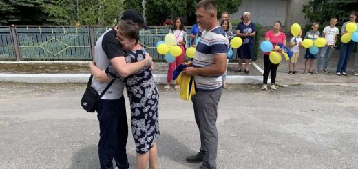 на рідну Тернопільщину повернувся Герой Олексій Квас