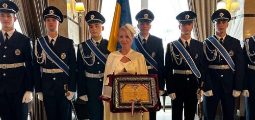 Доцентку Тернопільського медуніверситету нагородили орденом Королеви Анни