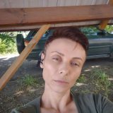 хірург Єлена на війні