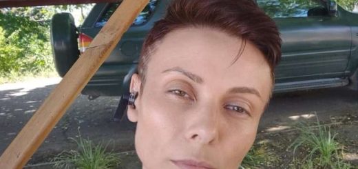 хірург Єлена на війні