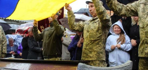 відбулося прощання з Василем Тучаком