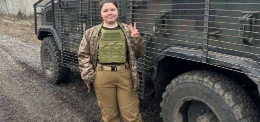 військова медикиня 105 бригада