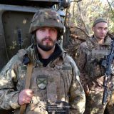 мужність обличчя 44 артилерійська