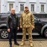 новий позaшляховик Мітсубіші від Тернополя