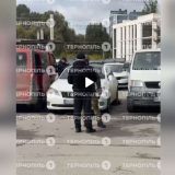 заблокувались в авто Орнава ТЦК