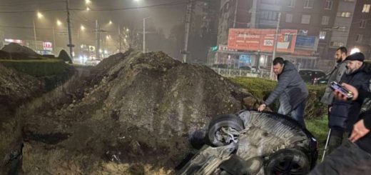 автівка на збаразькому