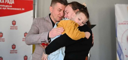 Батьківське серце братерство кулон дітям