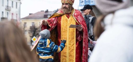 хатинка Миколая у тернополі