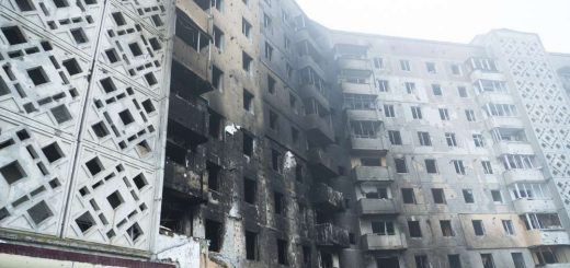 палаючий будинок 15 квітня Тернопіль