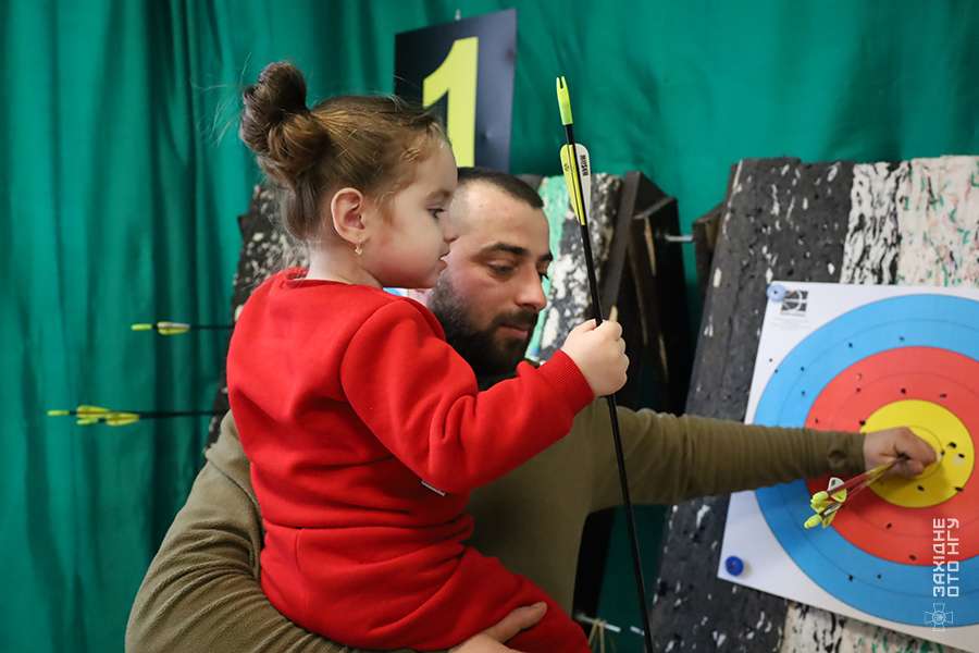 стрільба з лука