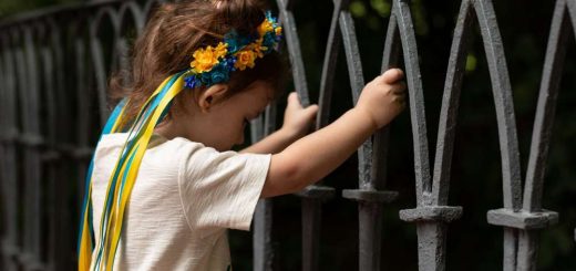 підлітки роз'яснення інформування спецслужби