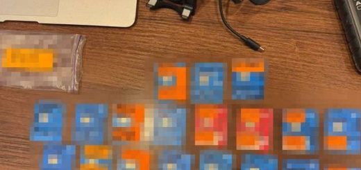 схеми наркотики Кратом прокуратура