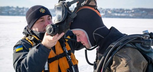 водолази ДСНС під лід крига озеро