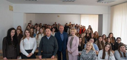 Інспектор митний