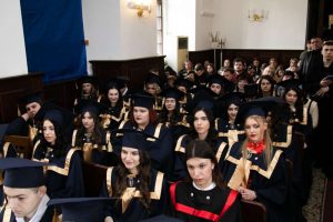 церемонія вручення дипломів