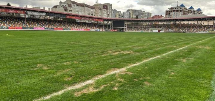 стадіон нива