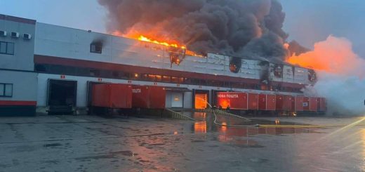 Луцьк атака рф дрони горить