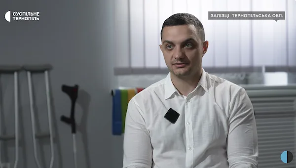 «Я думав, що бути головним лікарем у 28 років — це круто. А потім отримав штраф майже на 400 тисяч». Інтерв’ю з директором Залозецької лікарні Віктором Гунькою