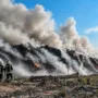 У Малашівцях другий день поспіль гасять масштабну пожежу сміттєзвалища