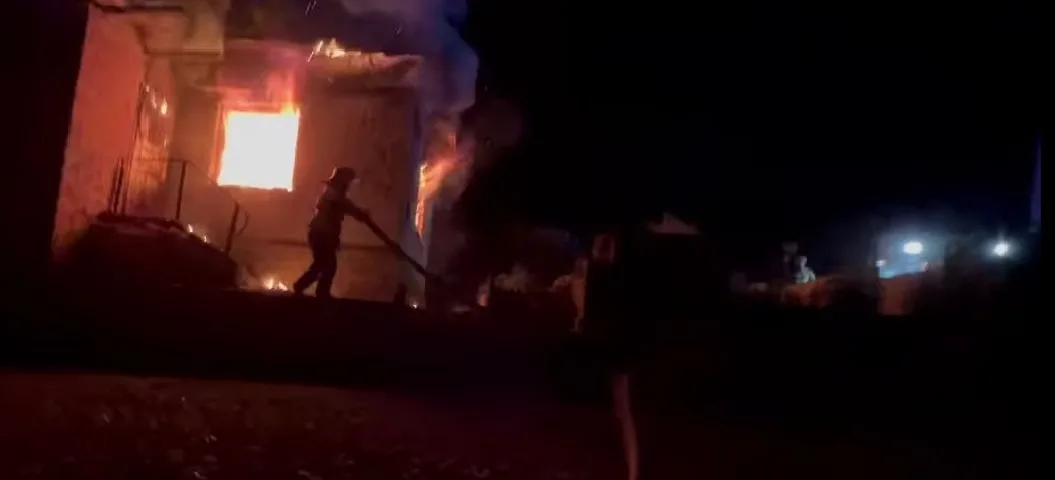 Як бачать пожежу рятувальники: екшнкамера зняла гасіння вогню (ВІДЕО)