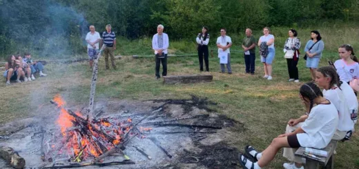 На Тернопільщині у таборі «Лисоня» відбувся мистецько-патріотичний захід «Ватра Незалежності»