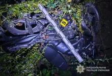На Тернопільщині 15-річний мотоцикліст збив пішохода: до лікарні потрапили троє людей