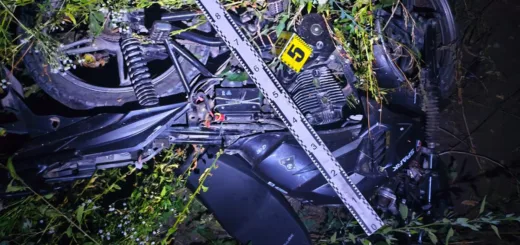 На Тернопільщині 15-річний мотоцикліст збив пішохода: до лікарні потрапили троє людей