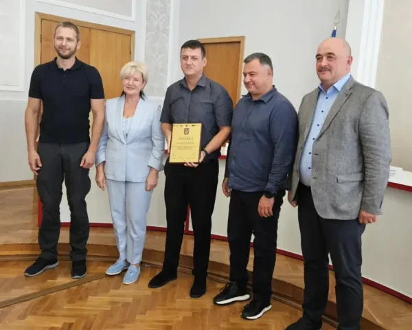 Креатор-Буд платник податків