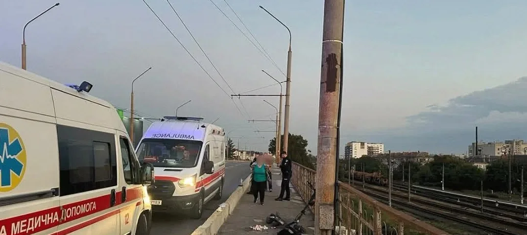 У Тернополі загинув 13-річний хлопець, через падіння з електросамоката