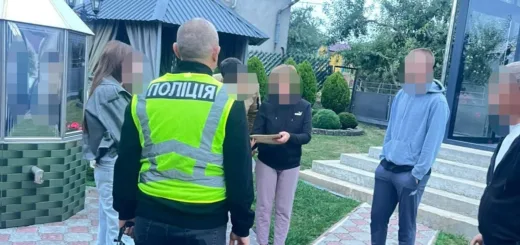 На Тернопільщині увесь склад лікарської комісії отримав підозру