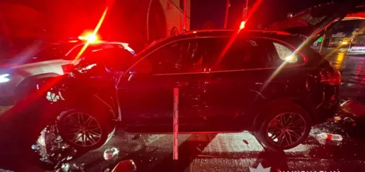 У Тернополі 21-річний водій Porsche втікав від патрульних і протаранив Mercedes: постраждали 8 людей
