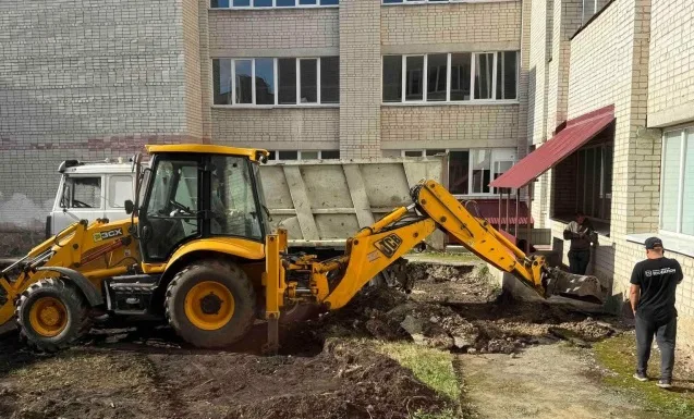 У Тернопільській школі №28 облаштовують інклюзивний майданчик за кошти «Громадського бюджету-2026»