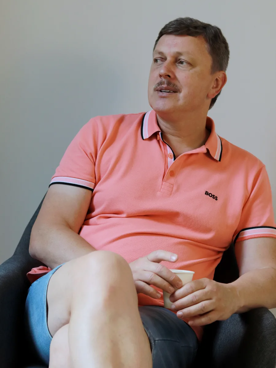 Мистецтво гармонії: розмова із пластичним хірургом Дмитром Слоссером