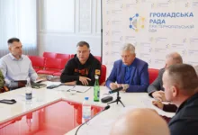 Громадська рада при Тернопільській ОВА допомагає військовим: передали 200 медичних рюкзаків та очікують 160 Starlink