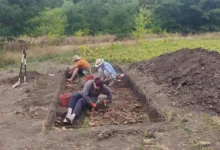 На Тернопільщині археологи розкопують невідоме раніше трипільське поселення на приватному городі
