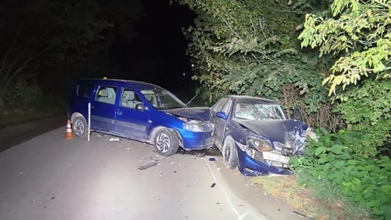 На Кременеччині п’яний водій виїхав на зустрічну смугу і вчинив ДТП