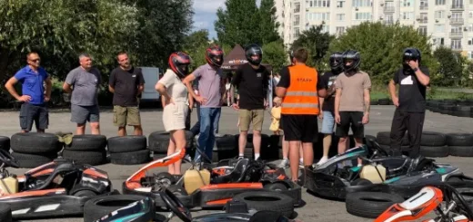 У Тернополі для ветеранів та ветеранок провели тренування з картингу