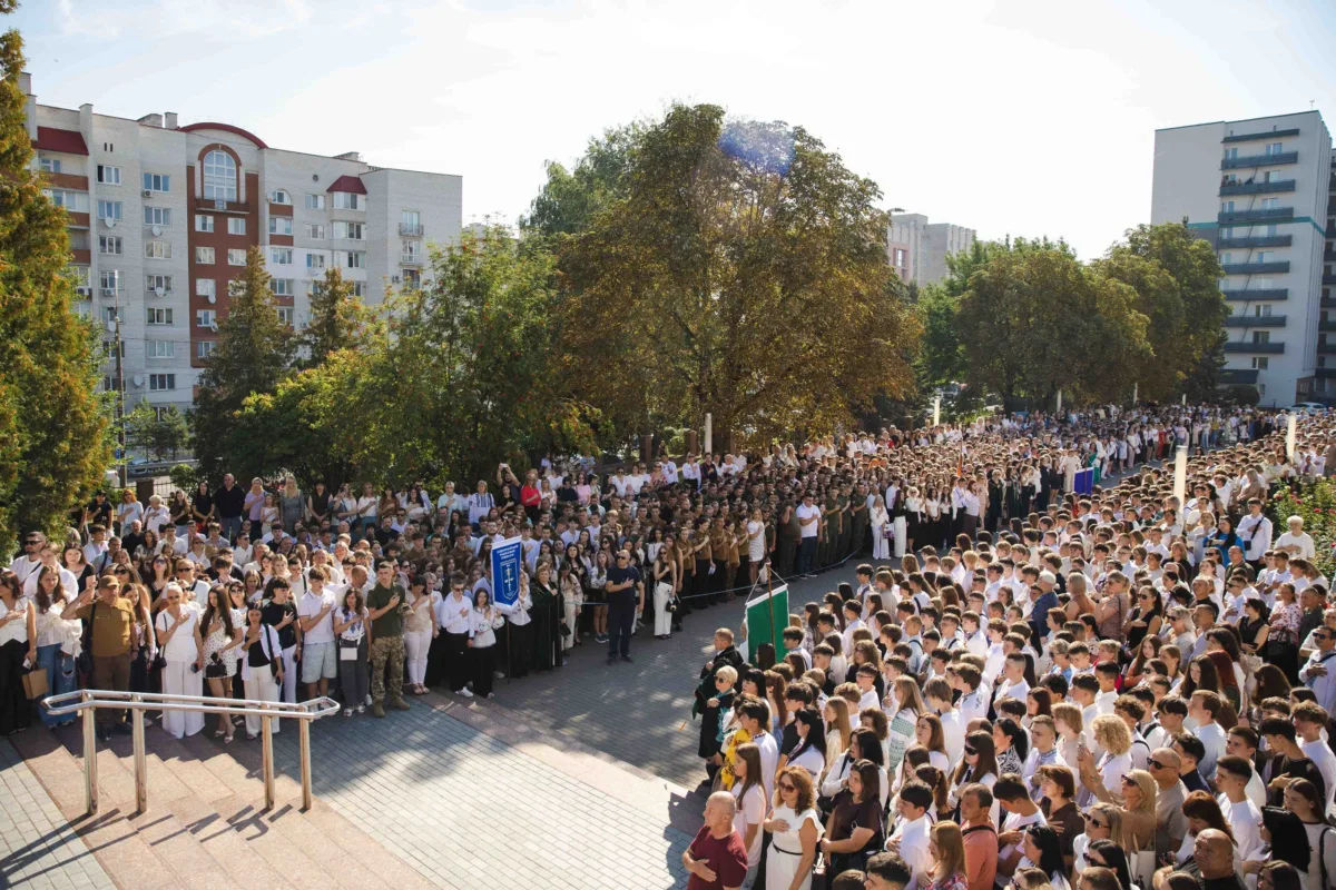 День знань у ЗУНУ: старт нового навчального року та відзначення 60-річчя університету