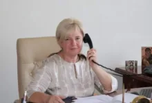 Підозрювана в систематичному хабарництві податківиця з Тернополя вийшла із СІЗО після сплати 3 млн грн застави