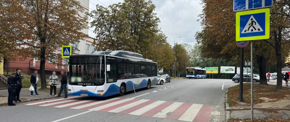 У Тернополі водій рейсового автобуса збив пішохода