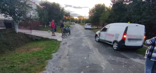 На Тернопільщині травмувалися двоє неповнолітніх, які були керували мотоциклом і електросамокатом