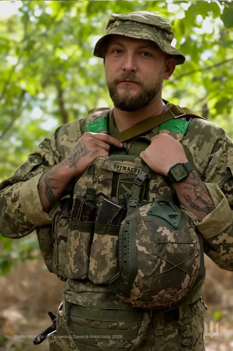 воїни 44 артилерійської бригади